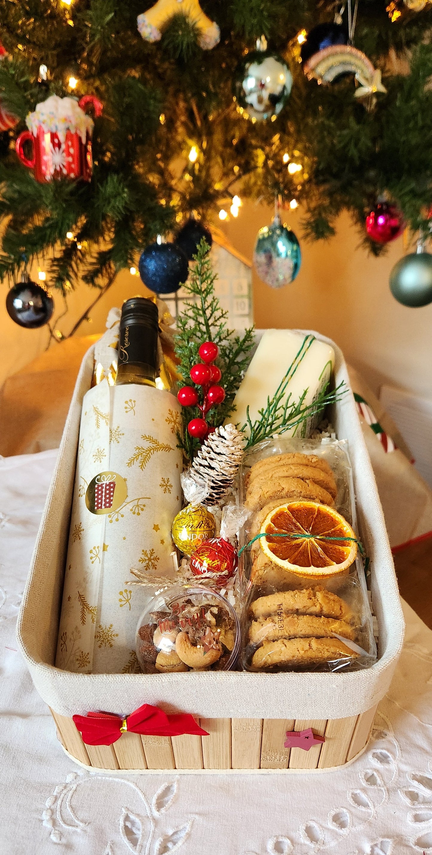 The White & Artisan Box