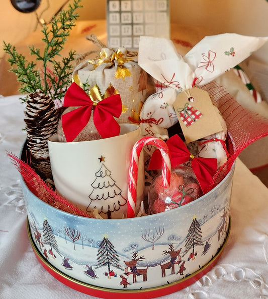 The Festive Treat Box
