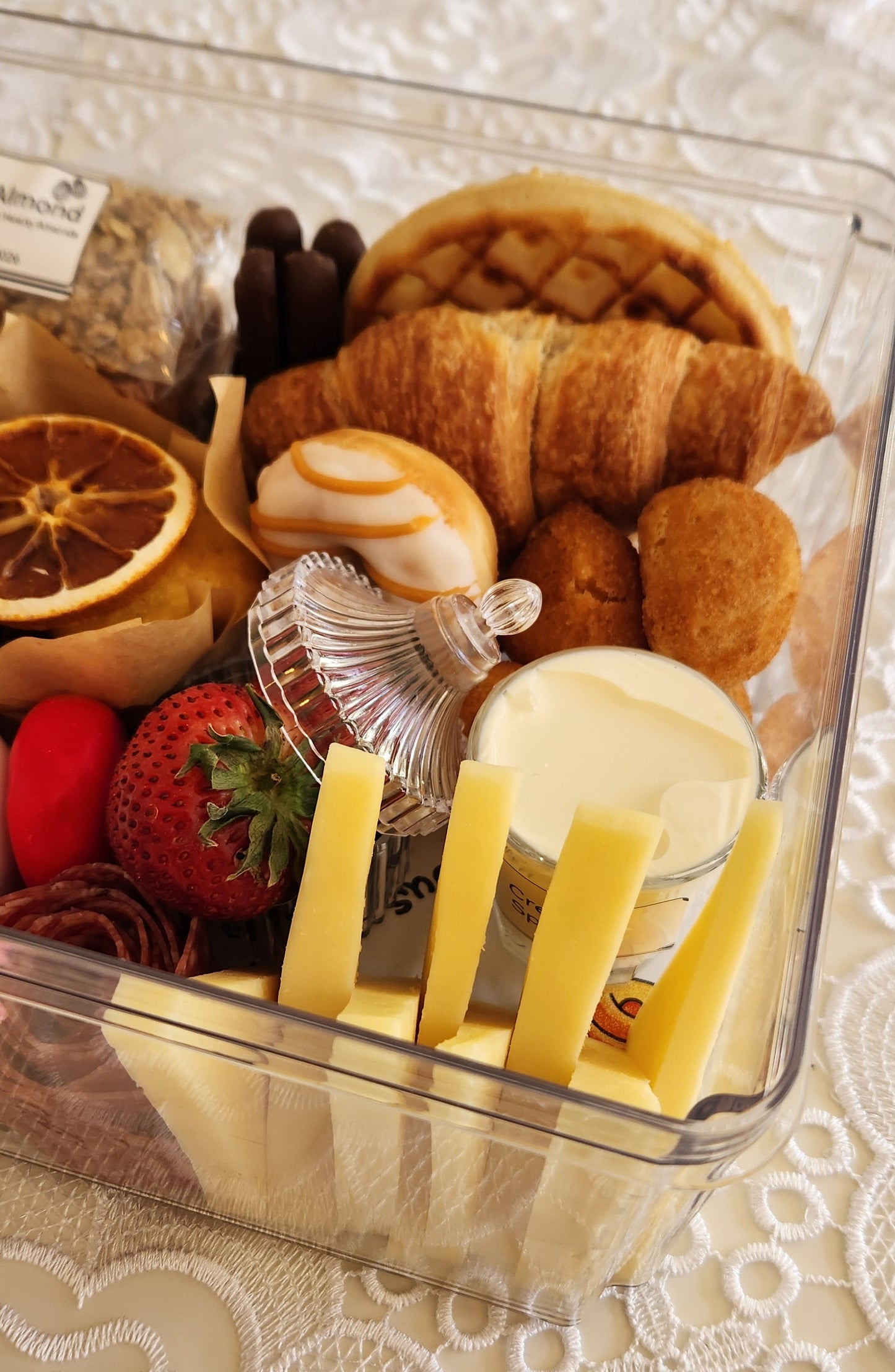 Mother's Day - Cristal Breakfast Box
