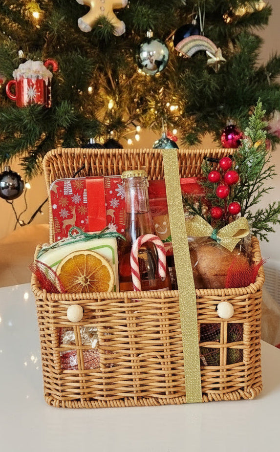 The Merry & Bright Gift Set
